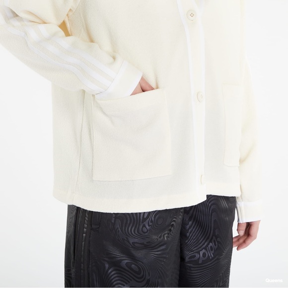 NWT Adidas Originals Cardigan With Logo Cream white IP3761 - Picture 8 of 11